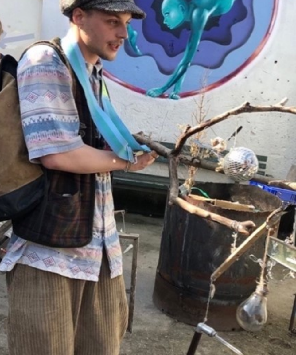 Tobias Eder working with found materials